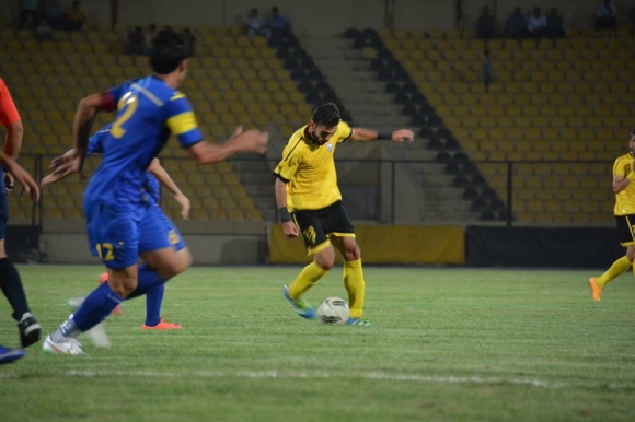 ھەولێر لەبەردەم جەماوەرەکەی یاری دەکات